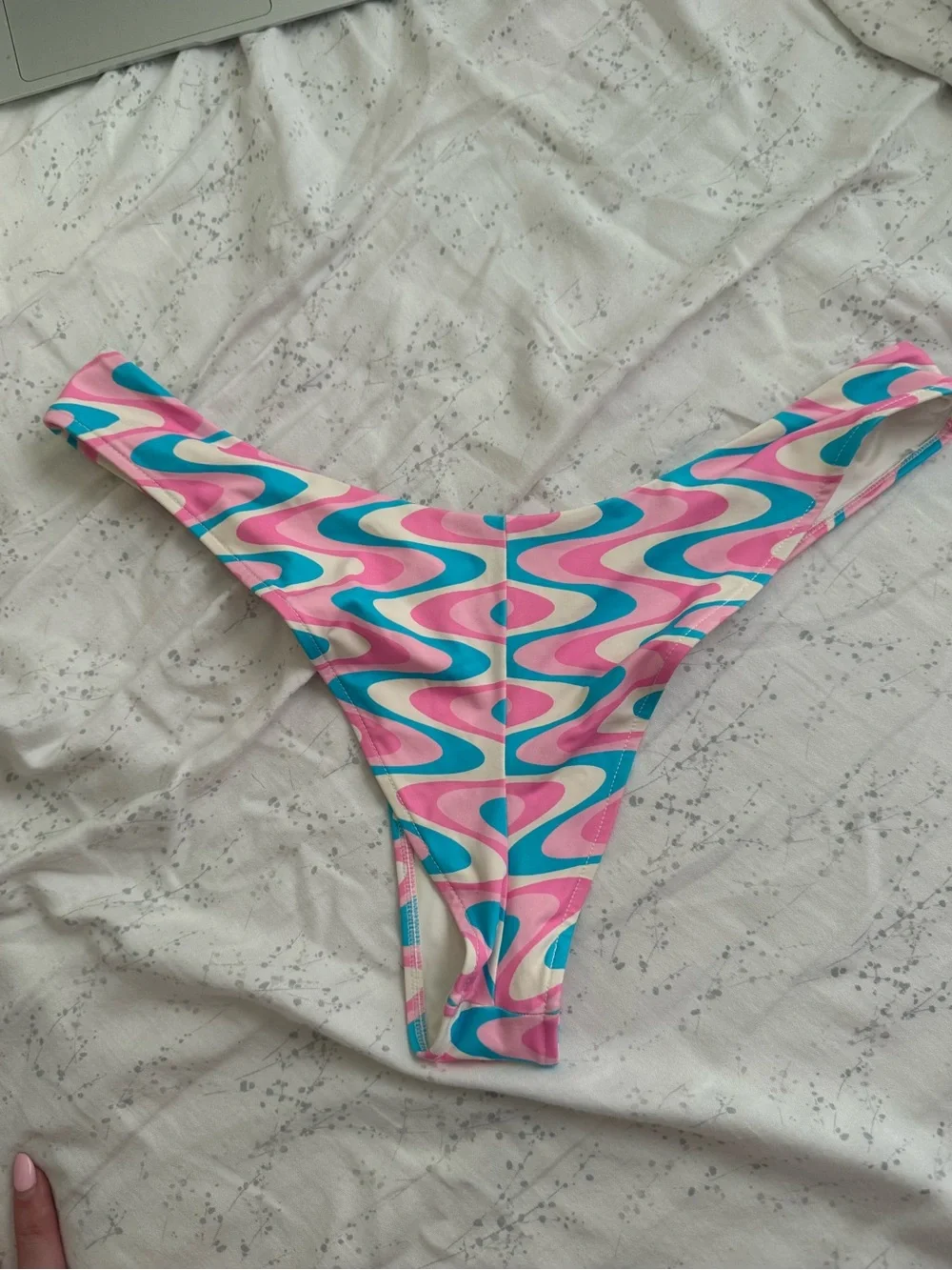 Frankie's Bikinis Pink & Teal Wave-Print Bikini Bottom